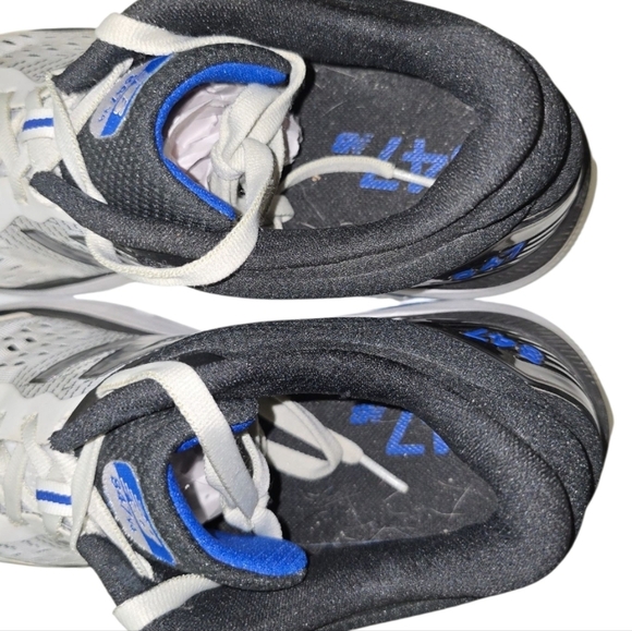 New Balance 847v4 Arctic Fox/Black Athletic Shoes 11.5 Walking Everyday Sneakers main image 8